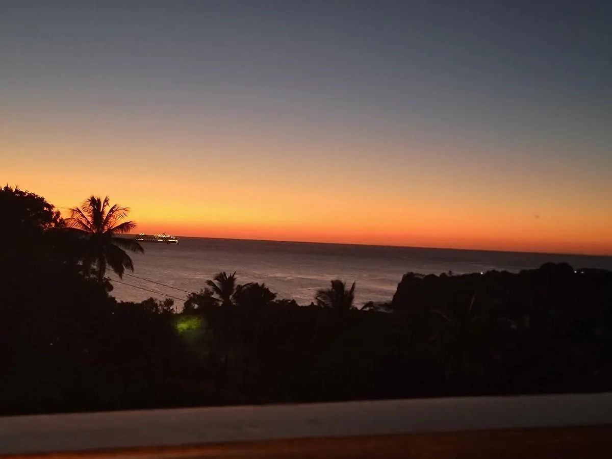 Majestic Views- Shay Apartment Choiseul
